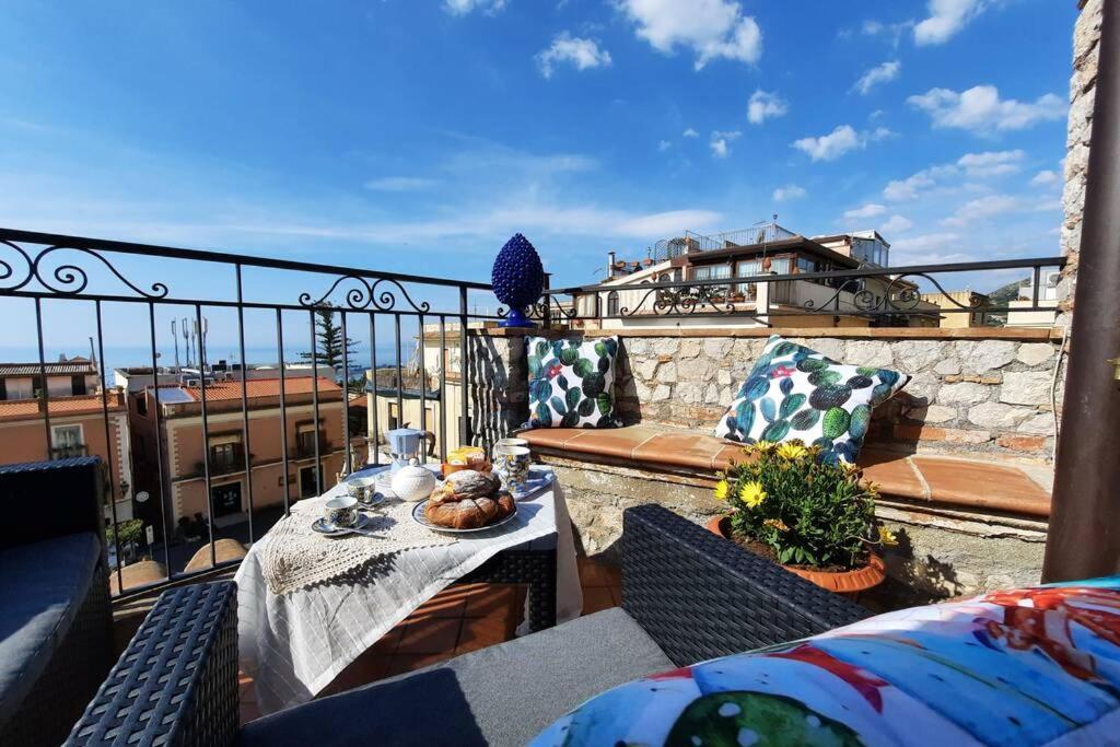 Casa Carla Al Duomo Daire Taormina Dış mekan fotoğraf