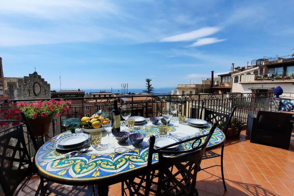 Casa Carla Al Duomo Daire Taormina Dış mekan fotoğraf