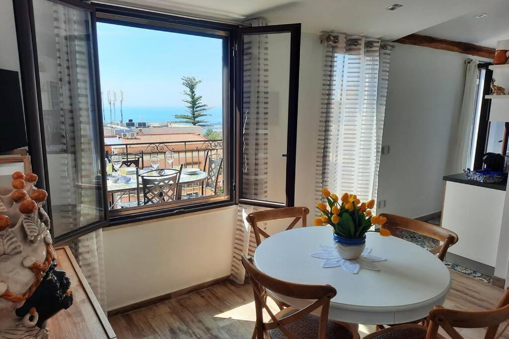 Casa Carla Al Duomo Daire Taormina Dış mekan fotoğraf