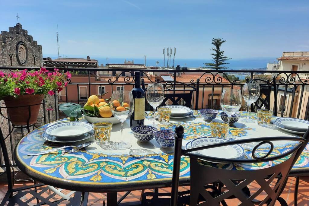 Casa Carla Al Duomo Daire Taormina Dış mekan fotoğraf